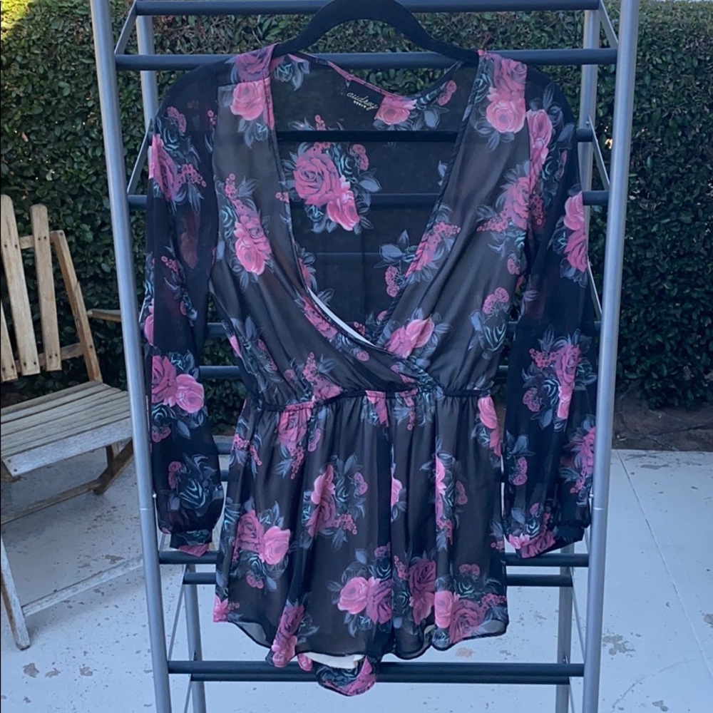 black romper